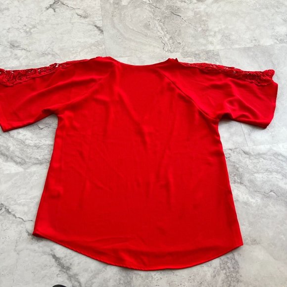 Francesca's V Neck Crochet Sleeve Red Blouse Top Size Small S Loose - Picture 2 of 5